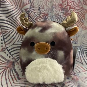 (1) NWT Greggor the Moose 8 inch Squishmallows